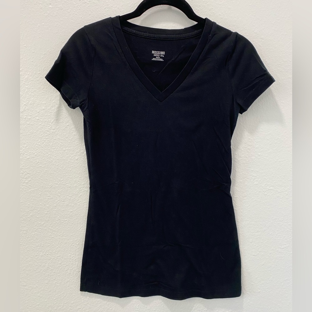 Mossimo V-neck T-shirt